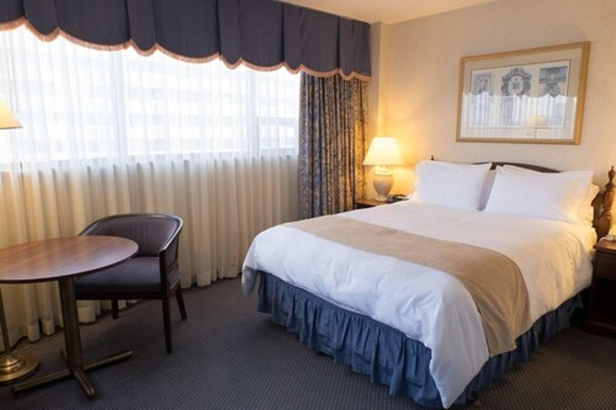 The Roehampton Hotel Toronto Buitenkant foto