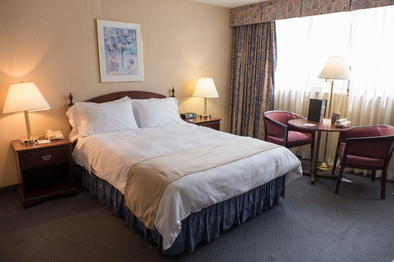 The Roehampton Hotel Toronto Buitenkant foto